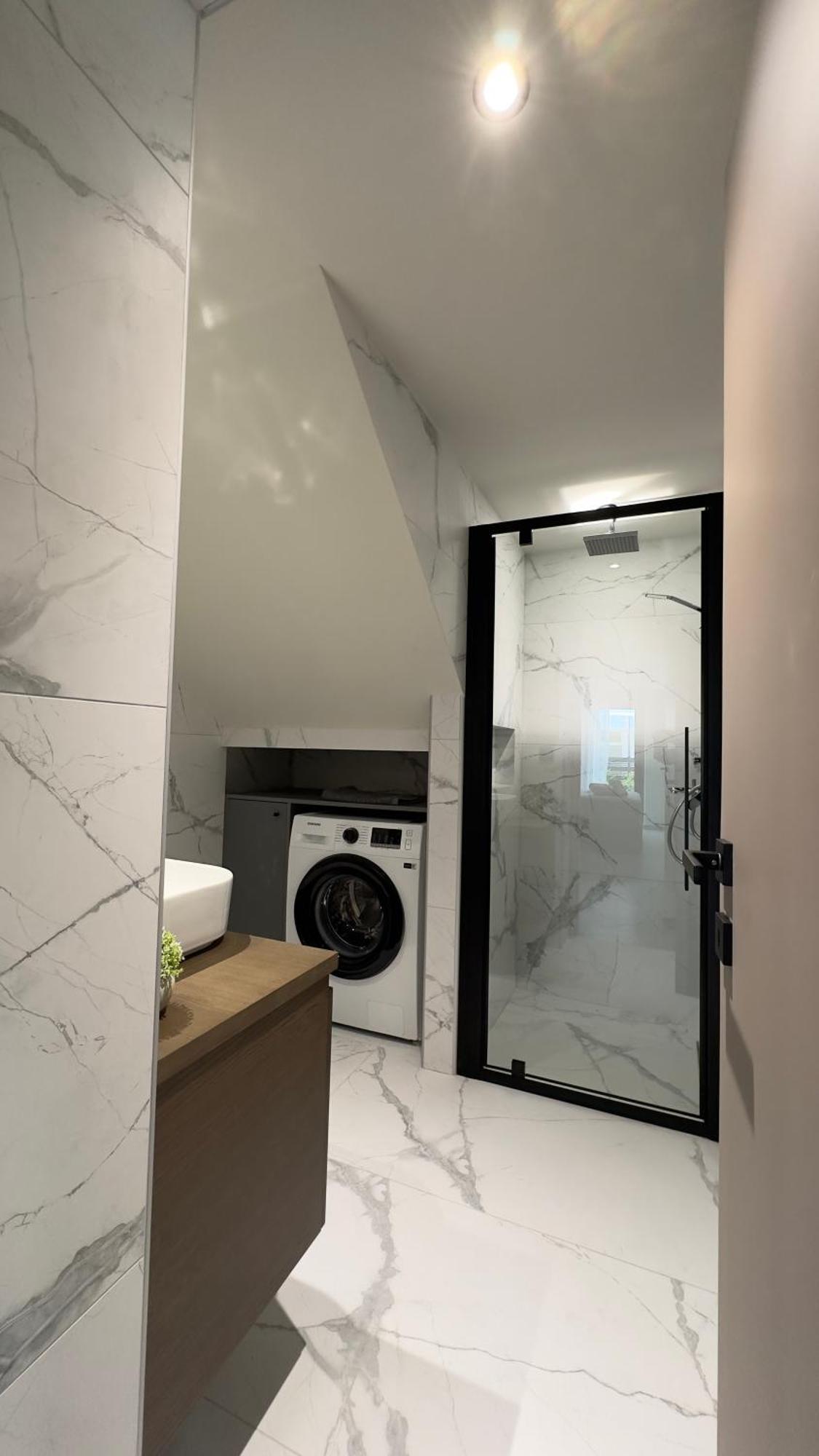 30 Senses Luxury Apartment Insight إياليسوس المظهر الخارجي الصورة